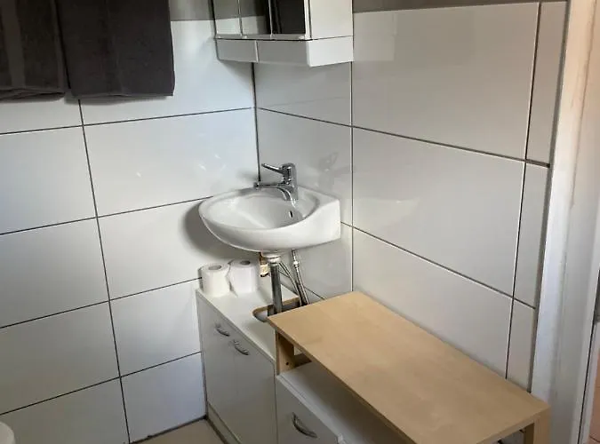 Monteurzimmer Fuer 2 Person - Naehe Do-flughafen * Dortmund