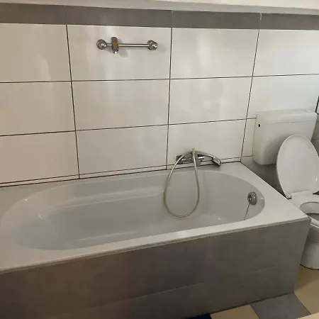 Monteurzimmer Fuer 2 Person - Naehe Do-flughafen Lejlighed Dortmund